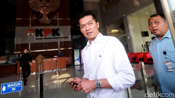 'Drop Shot' Imam Nahrawi ke Taufik Hidayat