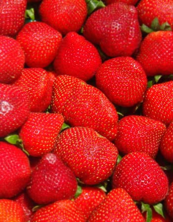 As part of anti-aging skin diet, strawberries and other berries are fantastic sources of antioxidants that helps in protecting skin cells.