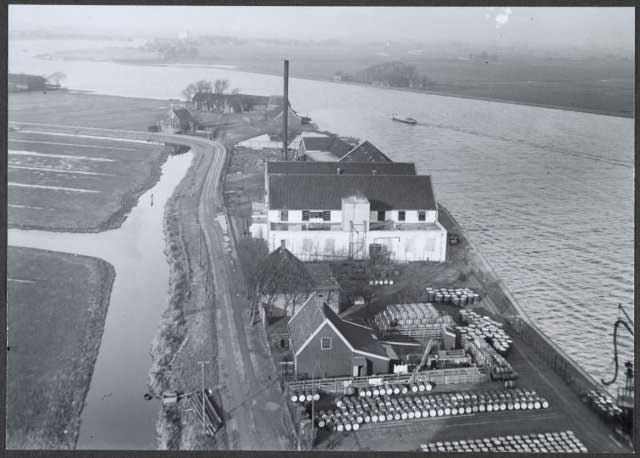 Wormerveer Noordidijk, 28 December 1941 worldwartwo.filminspector.com