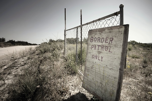 Border Patrol Agents Charging Migrants in Del Rio Sector