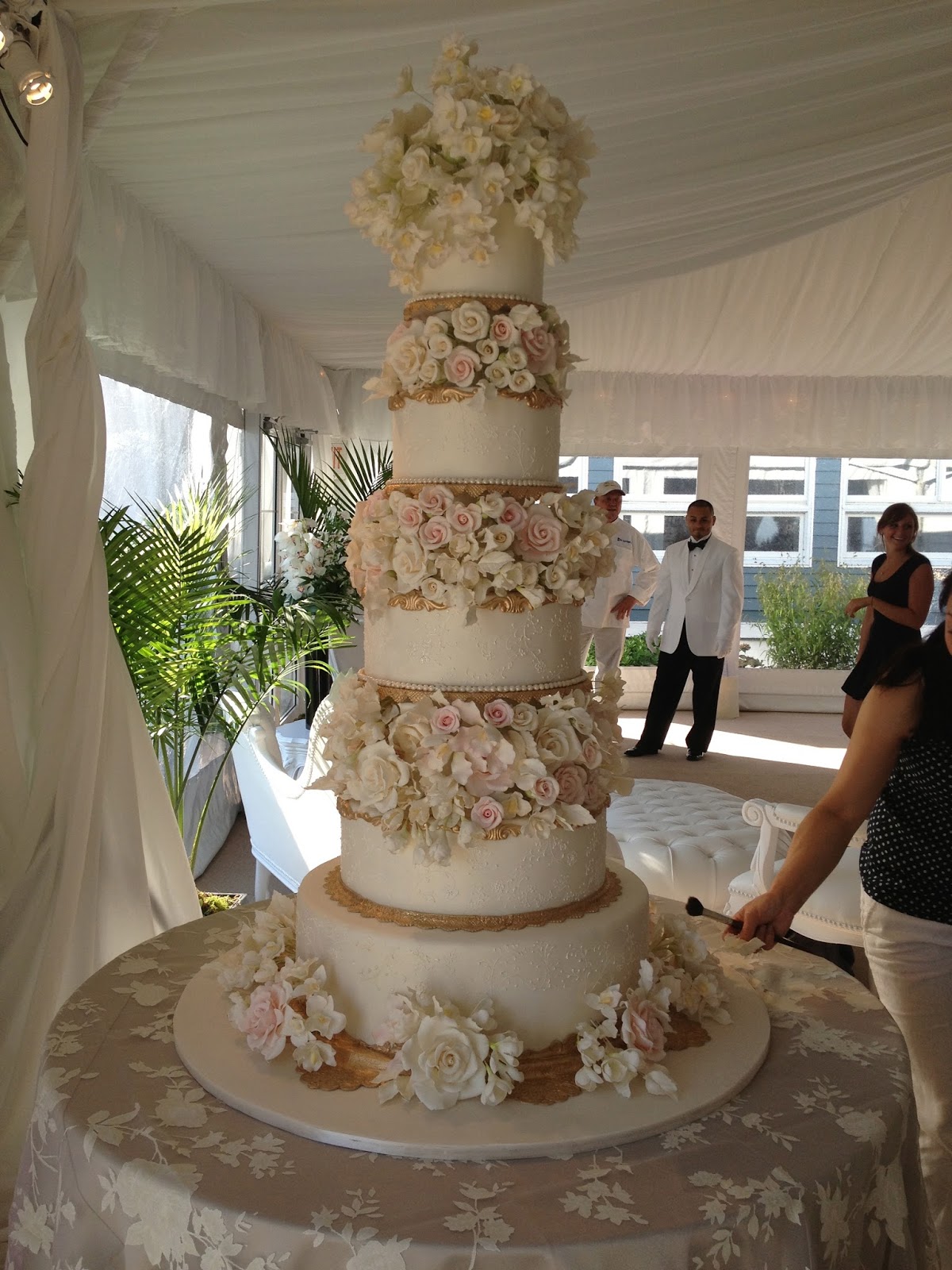 Luxury wedding cakes nyc