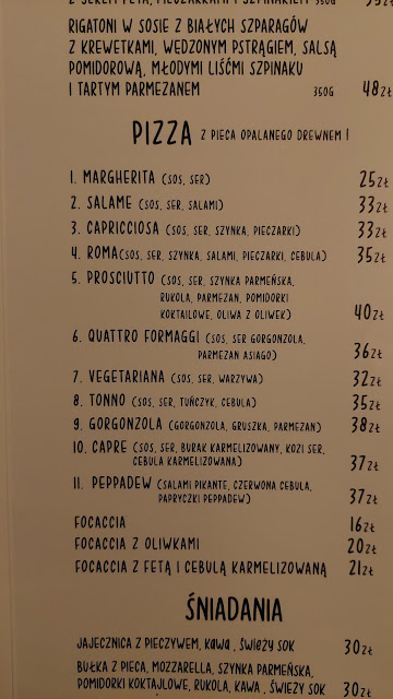 Karta menu w restauracji Oliwka