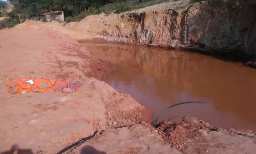 Cícero Dantas-BA: Crianças de 7 e 11 anos morrem afogadas em tanque.