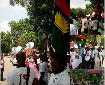 BIAFRA !!! PHOTOS FROM PROTEST ON-GOING FOR THE RELEASE OF NNAMDI KANU IN INDIA