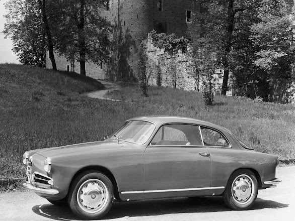 Alfa Romeo Giulietta Sprint 1954 (1)