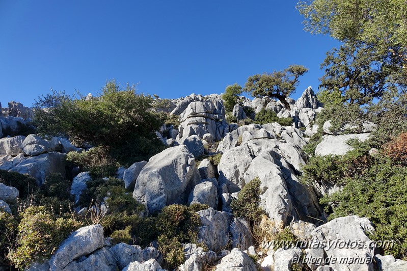 Crestería Ojo del Moro - Salto del Cabrero