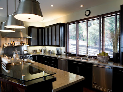 Elegant Kitchen Interior Design With Beautiful Interior Decoration And