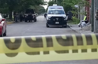 Albañil ejecutado: Reportan cadáver con impactos de bala en Región 99 Cancún