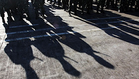 Photo Pasukan Penjaga Perbatasan Pulang dari Tugas