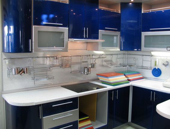 Dapur minimalis warna biru