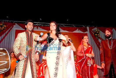 Wedding to promote 'Band Baaja Baaraat'