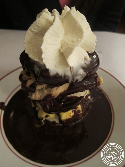 Image of Vacherin at Le Relais de Venise in Paris, France