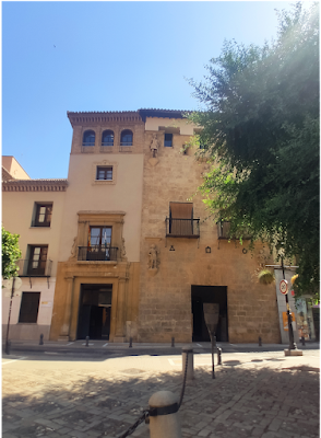 Casa de los Tiros. Granada. https://pinceladasdelpasado.blogspot.com