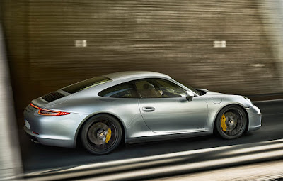 2015 Porsche 911 Carrera GTS