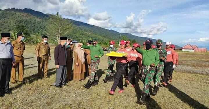 Bupati Adirozal Tinjau Latihan Paskibraka serta Lihat Pembangunan Kantor Bupati di Bukit Tengah