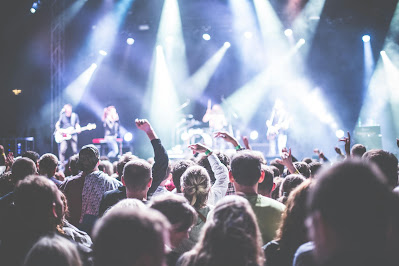 Diljit Dosanjh, concert ticket prices, influencer controversy, Indian artists, economic diversity, live performances, ticket accessibility, music industry pricing, fan engagement, cultural value