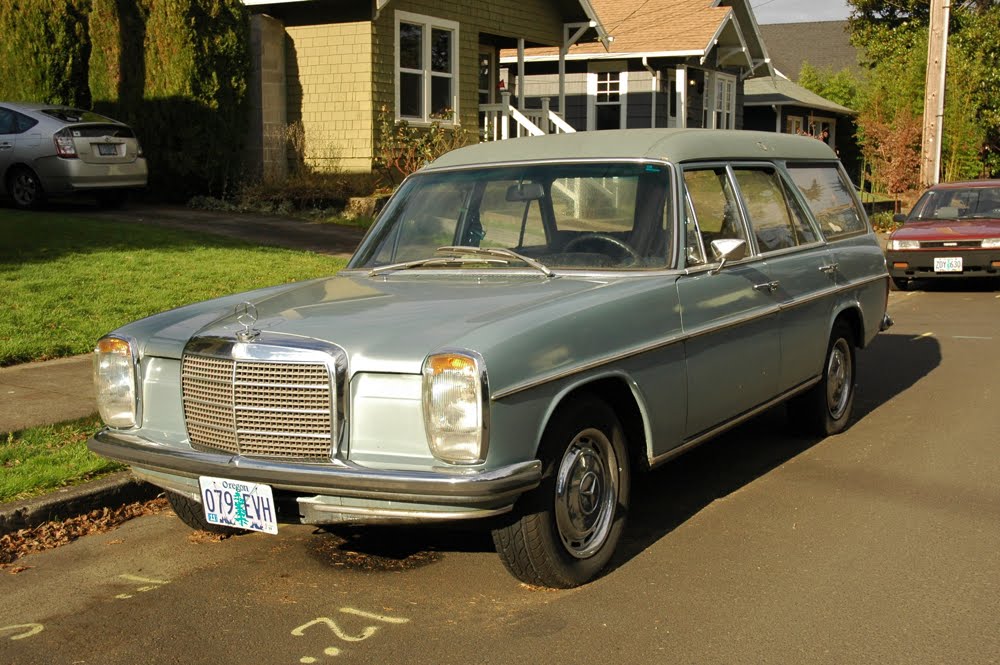 1972 MercedesBenz 220D Estate So rare Wikipedia doesn't even acknowledge