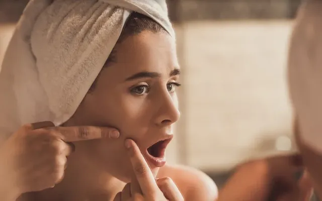 Best-Cleanser-Benefits-for-Oily-Acne-Prone-Skin