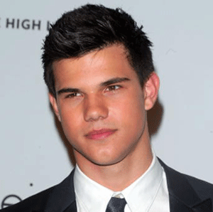 Taylor Lautner Photos - 21 Taylor Lautner Photos - 21
