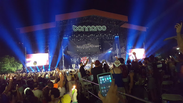 Bonnaroo Chris 2016 - Pearl Jam and lights