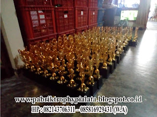 Jual Replika Trophy