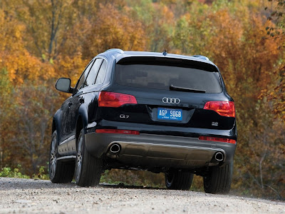 Audi Q7 Off Road Normal Resolution HD Wallpaper 8