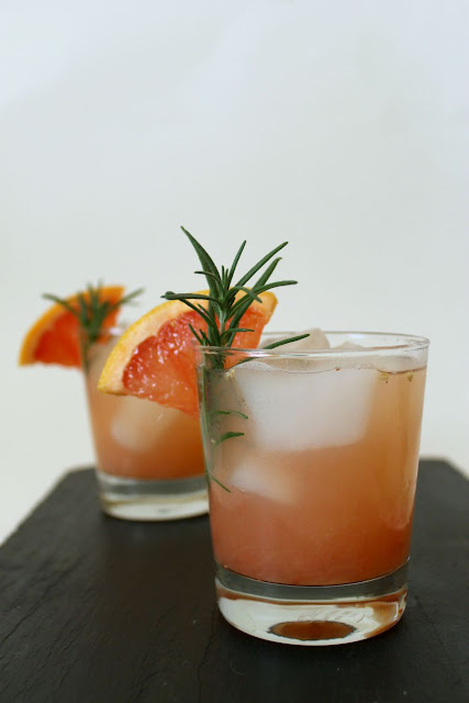 rosemary greyhound (gin + grapefruit)