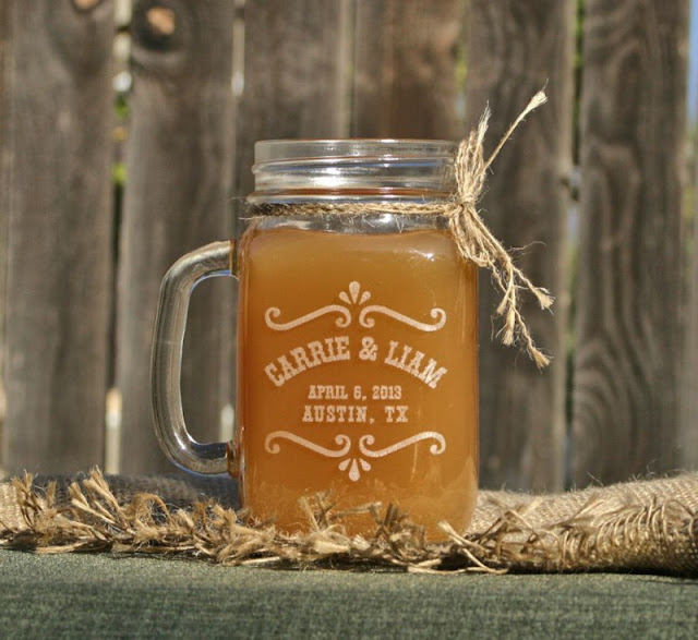 gorgeous-barn-wedding-favor-Personalized-rustic-Etchedtoasting-mason-jar