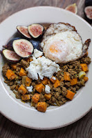 Spiced Beef and Sweet Potato Bowls with Crispy Eggs #30MinuteMondays | acalculatedwhisk.com