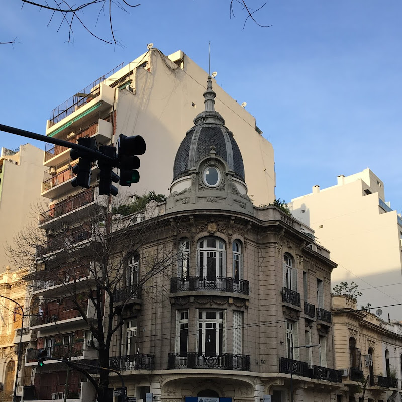 Cùpula y algo màs...