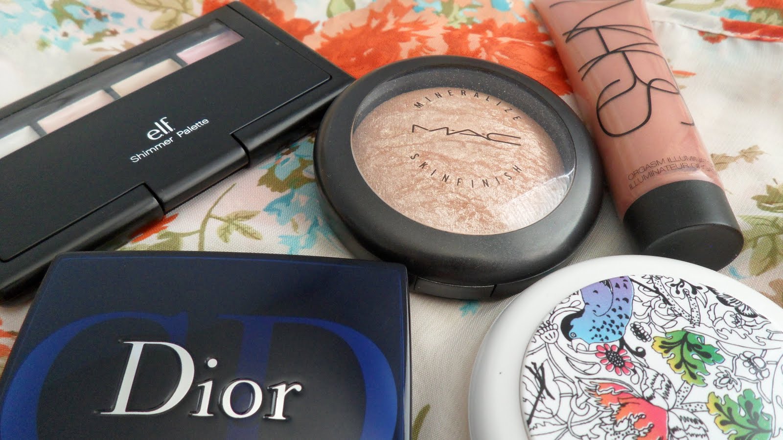 Top makeup highlighters