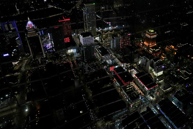 台北101觀景台 台北市黃昏及夜景