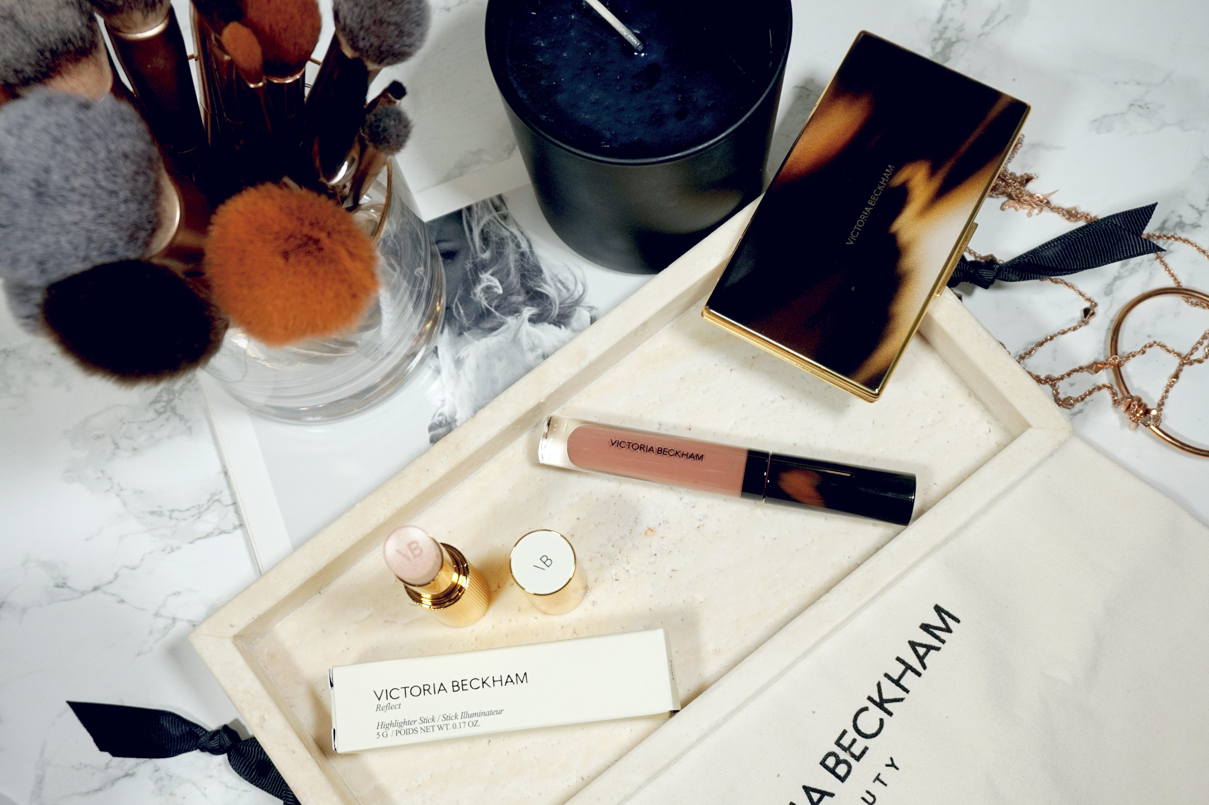 Victoria Beckham Reflect Highlighter Stick Review and Swatches