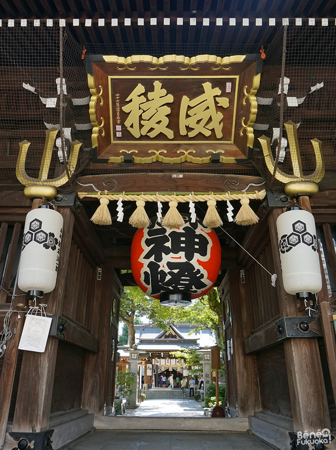 Kushida shrine's gate / 櫛田神社の門