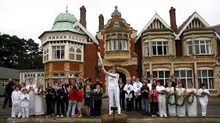  Next London Olympics 2012 : Olympic Flame Visits Bletchley Park