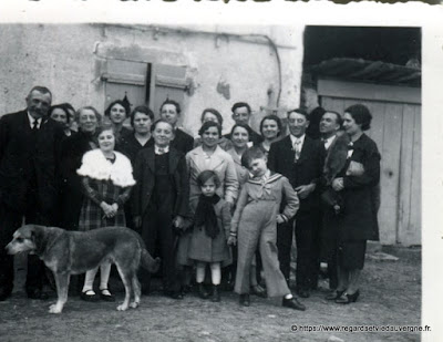 Photo de famille : groupes trois et plus.