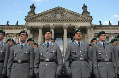 Γερμανία: Ο στρατός στις πόλεις σε περίπτωση ταραχών