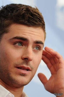 Zac Efron Wallpaper HD