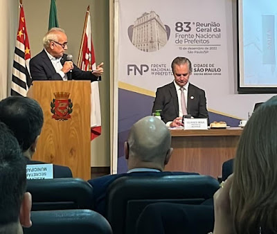 Junto aos maiores gestores do país, Cícero participa da 83ª reunião geral da Frente Nacional de Prefeitos, em São Paulo