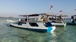 biro wisata untuk tour laut