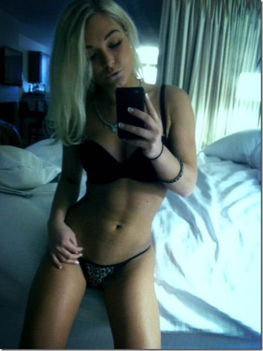 playboy-girls-mirror-9
