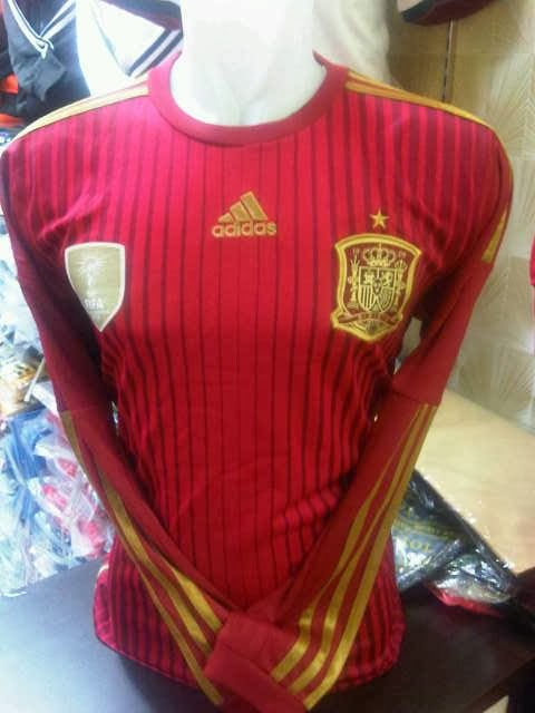 Grosir Jersey Bola Grade Ori Spanyol Home Long Sleeve 2014 World Cup Brazil