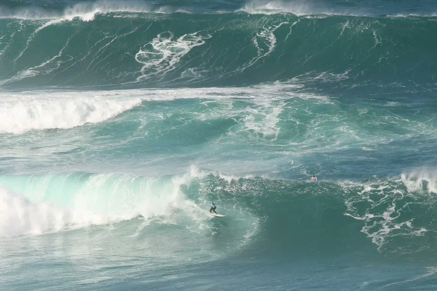 coruna big waves