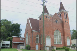 Clădirea biserii "First African Baptist Church in Bainbridge, Georgia" - imagine preluată de pe http://www.kctv5.com/