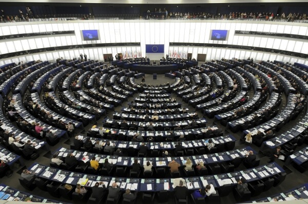 Ανθελληνικό ευρωπαϊκό ψήφισμα για την ένταξη των Σκοπίων