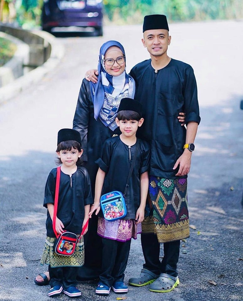 25 Baju Raya Sedondon Selebriti Malaysia Sempena Hari Raya 