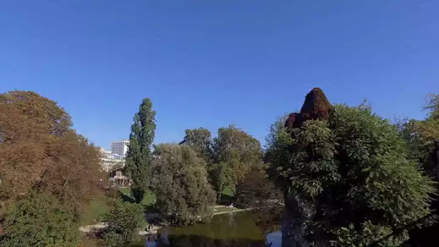 Parque Buttes-Chaumont - París