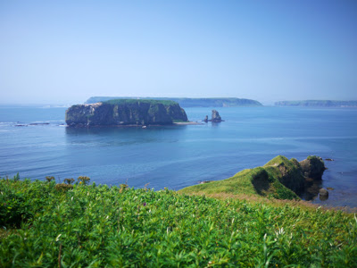 アゼチの岬と琵琶瀬湾