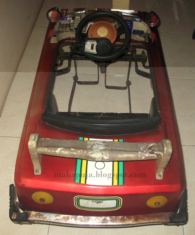 MAHAPUJA PRASASTI ANTIK GALERY: Mobil-Mobilan/Pedal Car 