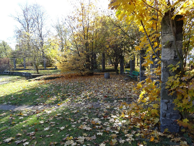 Pergola w parku Leśnika na Gocławku